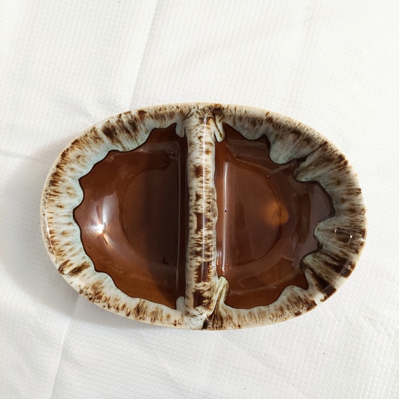 Canonsburg Divided Serving Dish Oval Vegetable Bowl Glazed Brown Stoneware - Picture 2 of 11
